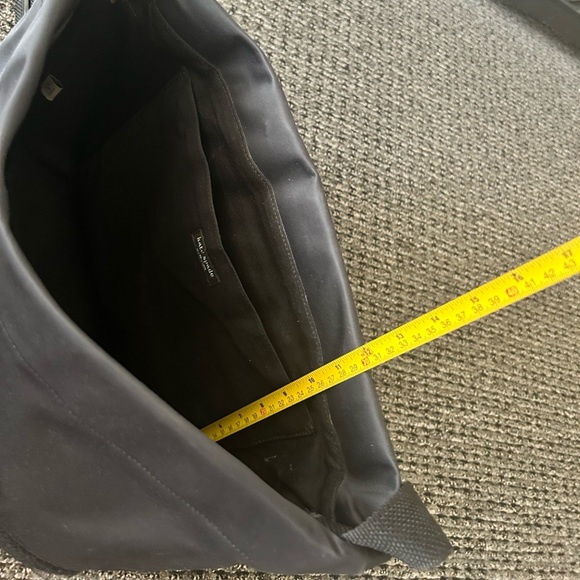 Kate Spade Black Nylon Messenger/Laptop Bag - Picture 15 of 16